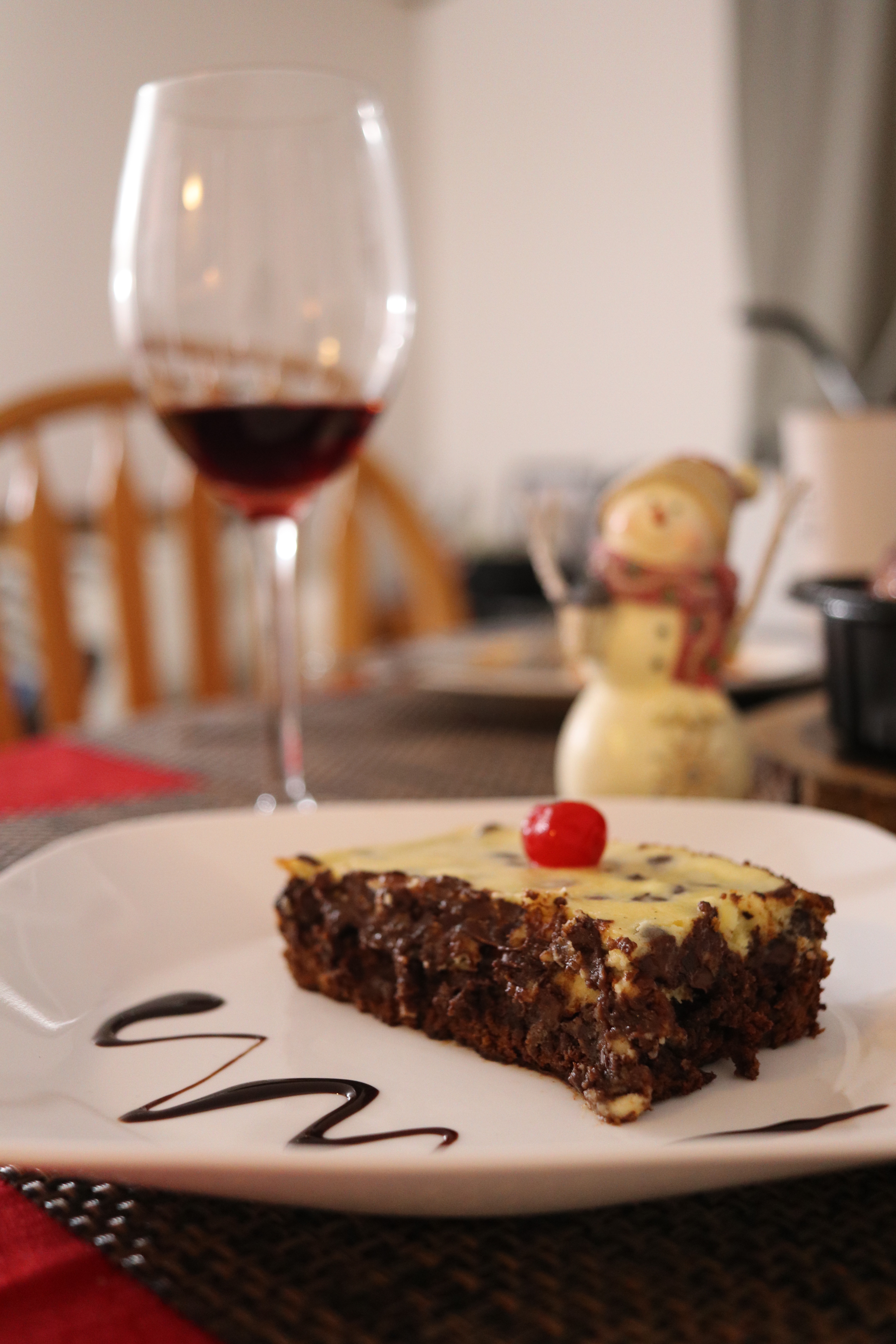 Red Wine &amp; Cheesecake Brownie